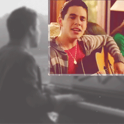 guitar2tumblr_m5vct8VUWa1qiilt5o3_250