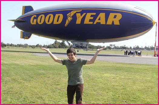 David-Archuleta-Goodyear-Blimp-2